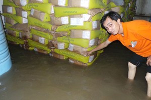 Tính đến nay, thiệt hại do cơn mưa lớn gây ngập lụt nghiêm trọng tại TP. HCM đã lên tới gần 70 tỷ đồng
