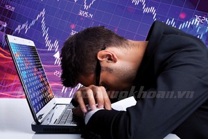 Công ty chứng khoán nhọc nhằn kiếm lãi