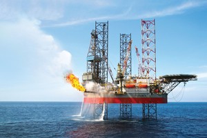 Các doanh nghiệp thượng nguồn của ngành dầu khí  vẫn đang chịu ảnh hưởng của việc giá dầu sụt giảm