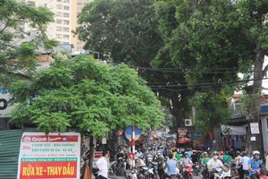 Khu vực quận Hoàng Mai có rất nhiều dự án bất động sản được triển khai. Ảnh: Dũng Minh