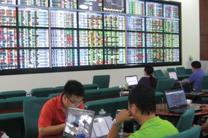 Điều gì đang chờ đợi VN-Index?