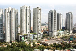 Trong 4 vùng chiến lược Đông – Tây – Nam – Bắc của TP.HCM, đâu đâu người ta cũng dễ dàng bắt gặp các dự án của Novaland. Trong ảnh là Công trình Sunrise City (quận 7)