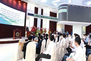 Niêm yết cổ phiếu: Bài toán chiến lược của các “đại gia”