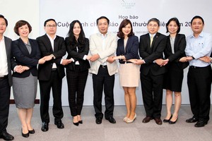 Một trong những hoạt động gắn kết các chủ thể trên TTCK là thực hiện Cuộc bình chọn báo cáo thường niên tốt nhất, khích lệ các doanh nghiệp niêm yết minh bạch hơn