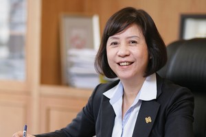 Bà Nguyễn Thị Hoàng Lan, Phó tổng giám đốc phụ trách Ban điều hành, Phó Chủ tịch Sở Giao dịch chứng khoán Hà Nội