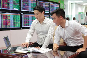 Chủ trương của VCBS là xây dựng một nền tảng vững chắc về con người, hoàn thiện về công nghệ để kịp thời đáp ứng những đòi hỏi ngày càng cao của thị trường với nghiệp vụ IB