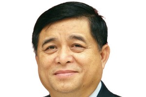 Ông Nguyễn Chí Dũng,
Bộ trưởng Bộ Kế hoạch và Đầu tư  
