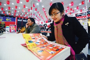 Không ít khách hàng cá nhân vẫn còn e ngại tiếp cận tín dụng ưu đãi vay tiêu dùng