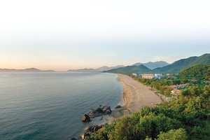 
đầu tư 7.744,5 tỷ đồng và ký 6 thỏa thuận hợp tác với các đối tác, nhà đầu tư