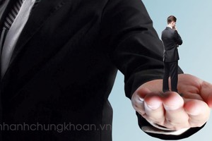 Chuyện quanh những “giám đốc bù nhìn”