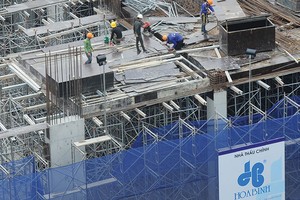 Tiền dồn mạnh vào cổ phiếu ngành xây dựng