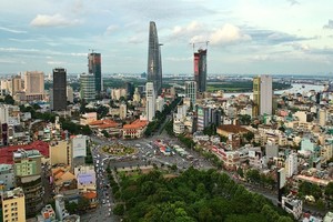 Thị trường bất động sản TP. Hồ Chí Minh được dự báo sẽ tiếp tục đón nhận một lượng lớn nguồn vốn đầu tư trực tiếp nước ngoài trong năm 2017.