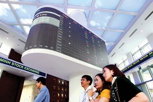 Chứng quyền có bảo đảm là công cụ giúp nhà đầu tư gia tăng hiệu quả đầu tư cũng như phòng vệ rủi ro trên TTCK