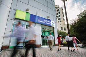 Standard Chartered và IFC tăng đầu tư 1 tỷ USD