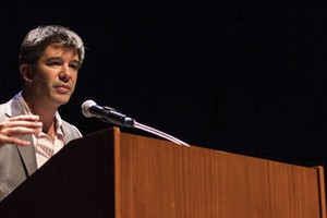 CEO Uber gấp rút tìm “phao cứu sinh” sau hàng loạt scandal