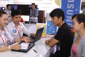 Việc các CTTC huy động với lãi suất cao hơn ngân hàng đã tạo hiệu ứng tâm lý “lãi suất đang tăng mạnh”