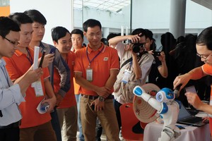 Giới trẻ Việt Nam hôm nay quan tâm hơn đến công nghệ thông tin, ẩm thực, du lịch... và từ những ý tưởng này có thể khơi nguồn cho hàng ngàn, hàng vạn ý tưởng kinh doanh