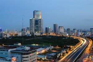 Bán nhà cho người nước ngoài, Việt kiều: Vướng về thời hạn, mắc khi chuyển tiền 