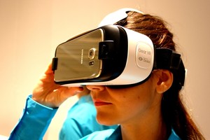 Công nghệ thực tại ảo (VR)