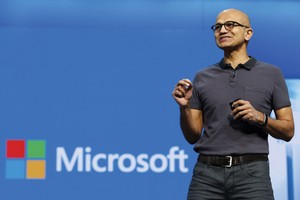CEO Microsoft đeo đuổi giấc mơ chế tạo “chiếc điện thoại chưa từng có”