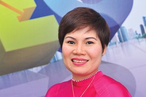 Bà Vũ Thị Mai, Tổng giám đốc Công ty Đồ gỗ Hướng Mai (Đồng Kỵ, Bắc Ninh)