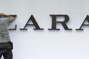 Tập đoàn Inditex sở hữu nhiều thương hiệu nổi tiếng như Zara, Massimo Dutti, Bershka, Pull&Bear, Stradivarius... Ảnh: Reuters