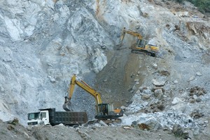 GDP quý I/2017 ước tăng 5,1% so với cùng kỳ 2016, là mức tăng trưởng thấp nhất so với nhiều năm gần đây