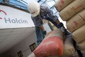 Xi măng Holcim Việt Nam hiện đã thuộc sở hữu của Tập đoàn SCCC (Thái Lan).