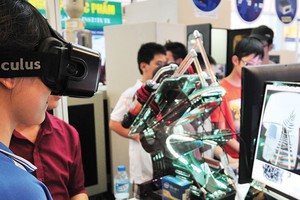 Cách mạng 4.0: Doanh nghiệp tất yếu phải thích ứng