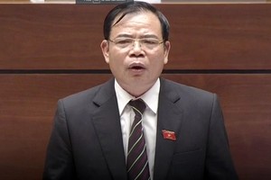 Bộ trưởng Nguyễn Xuân Cường mở màn phiên chất vấn sáng nay