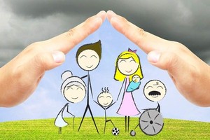 Vì áp lực doanh thu, hầu hết các đại lý/tư vấn viên đều muốn khách hàng ký hợp đồng và theo lẽ thông thường sẽ tư vấn nhiều hơn về quyền lợi khách hàng nhận được, thay vì cân bằng cả quyền lợi và nghĩa vụ