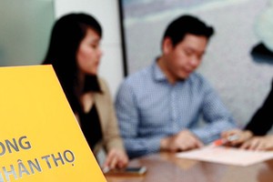 Khối nhân thọ vẫn lạ lẫm với việc bán bảo hiểm qua môi giới