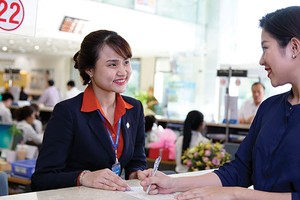 5 tháng đầu năm 2017, Sacombank đạt hơn 400 tỷ đồng lợi nhuận trước thuế, tăng 78,3% so cùng kỳ 2016