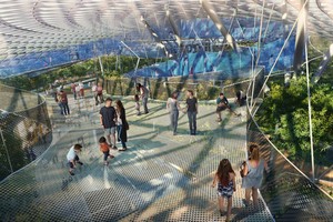 Sân bay Changi của Singapore đưa thác nước, rừng nhân tạo vào nhà