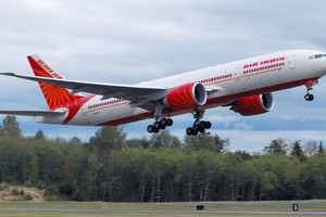 Làm ăn thua lỗ, hãng hàng không quốc gia Ấn Độ bị rao bán