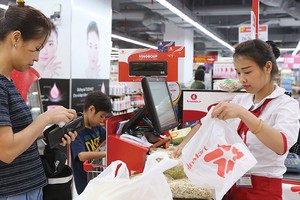 Hệ thống siêu thị và cửa hàng tiện lợi Vinmart+ đã len lỏi khắp các khu dân cư