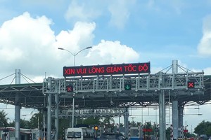 Trạm thu giá dịch vụ sử dụng đường bộ Km1999+300 QL1 tỉnh Tiền Giang