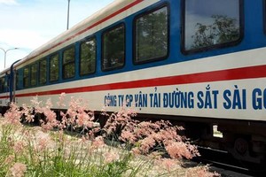 Đoàn tàu mới Bluetrains mới của Tổng công ty Đường sắt Việt Nam