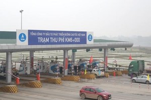 Trạm thu phí tại điểm vào cao tốc Nội Bài - Lào Cai đầu tiên trên địa phận Hà Nội