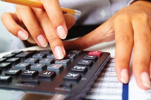 Thoái vốn nhà nước: Đừng mang đến rồi lại mang về