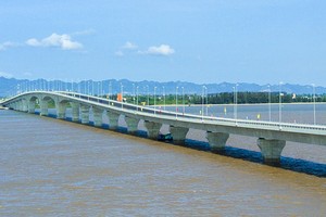 Cầu Đình Vũ - Cát Hải là cầu vượt biển dài nhất Đông Nam Á