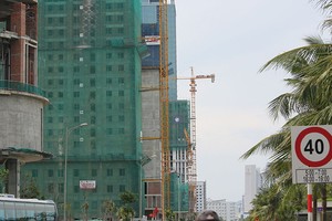 Với nguồn cung gia tăng mạnh, áp lực cạnh tranh của các dự án condotel ngày càng lớn. Ảnh: Dũng Minh