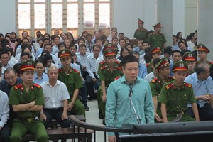 Bức tranh chi lãi ngoài của OceanBank