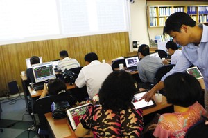 Một bộ phận nhà đầu tư đang tìm đến dịch vụ ủy thác đầu tư của các cá nhân và tổ chức đầu tư 