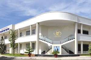 Nhà máy may veston của Tổng công ty Hòa Thọ. Ảnh: S.T