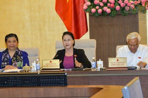 Lãnh đạo Quốc hội băn khoăn về quy định mua lại ngân hàng 0 đồng