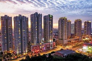 Tác phẩm “Đẳng cấp tạo nên Thương Hiệu” (tác giả Nguyễn Hữu Duy) Giải nhất Cư dân – Cuộc thi ảnh Novaland Cho cuộc sống bừng sáng