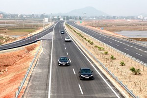 Cao tốc Nội Bài - Lào Cai