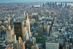 Dân Trung Quốc “ôm” tiền mặt đi mua bất động sản nước ngoài