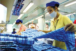 Sự tăng trưởng thực sự không chỉ thể hiện ở đà tăng của doanh thu, lợi nhuận, mà còn phải thể hiện ở những đánh giá tích cực khác về quản trị và quản lý doanh nghiệp